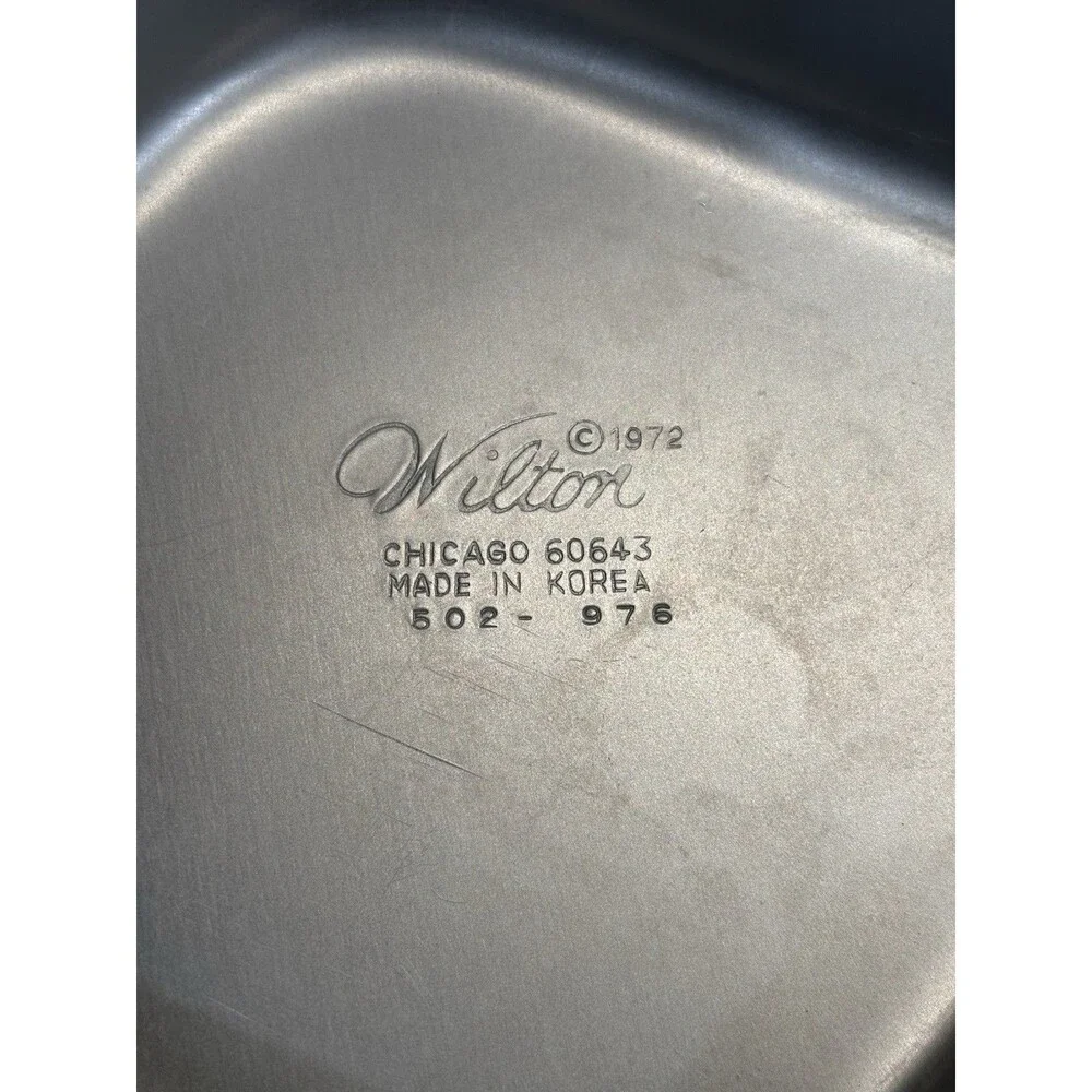 3 Wilton 1972 Playing Cards Suits Cake Pans: Diamond Spade Club 502-976